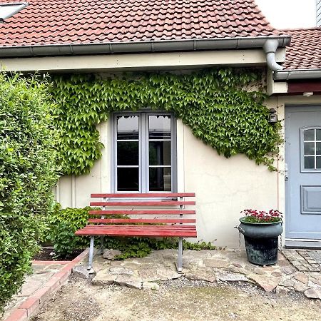 Fewo Im Kneipenviertel Altkoetzschenbroda Radebeul Exterior photo